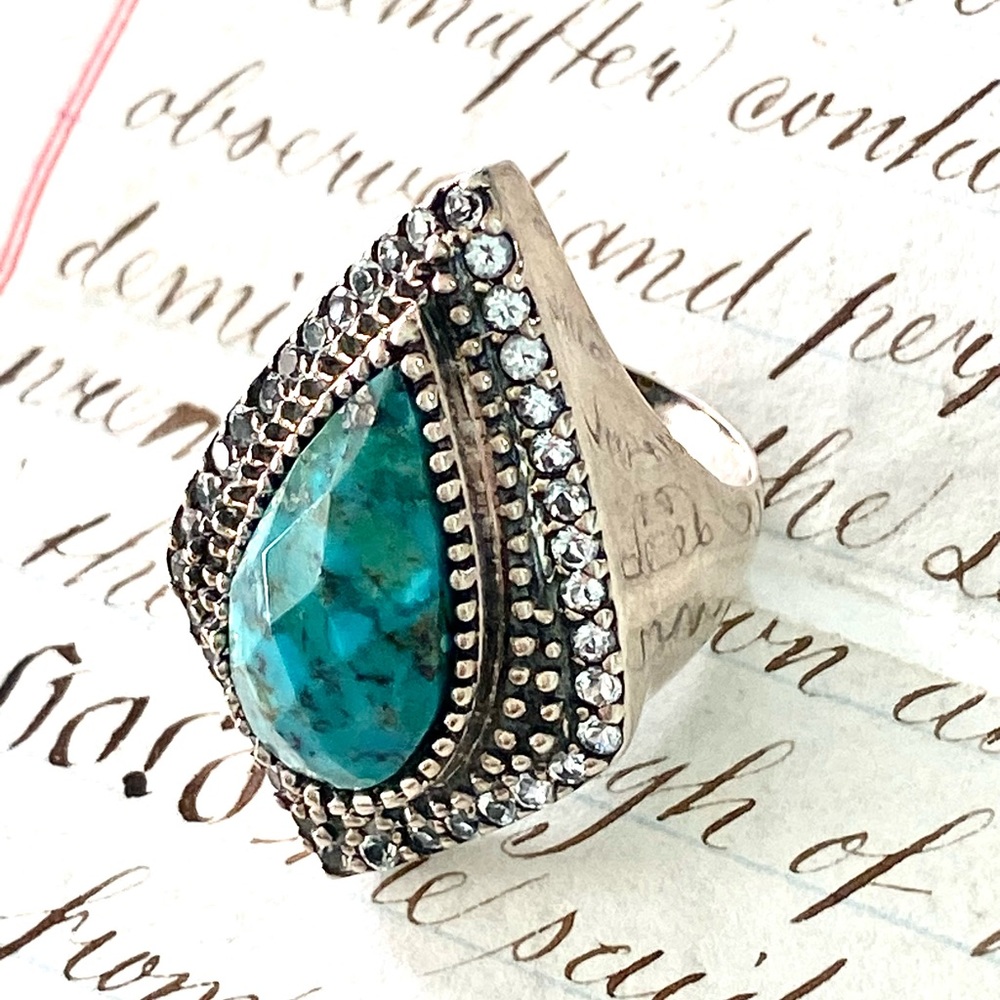 Stunning Sterling Silver and Turquoise/Gemstone Ring Thailand Size 6